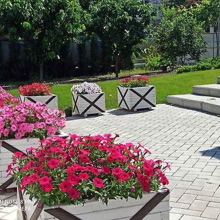 Экодом Hotel Bilhorod-Dnistrovskyy Exterior photo
